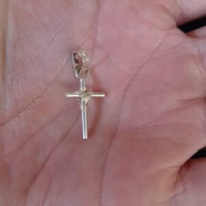 Cruz chica plata .925