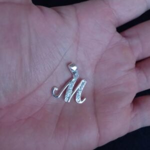 Inicial cursiva plata .925