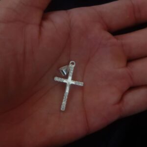Cruz chica plata .925