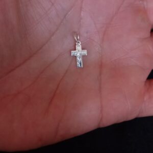 Cruz chica plata .925