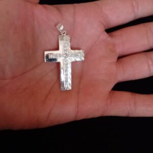 Cruz mediana plata .925