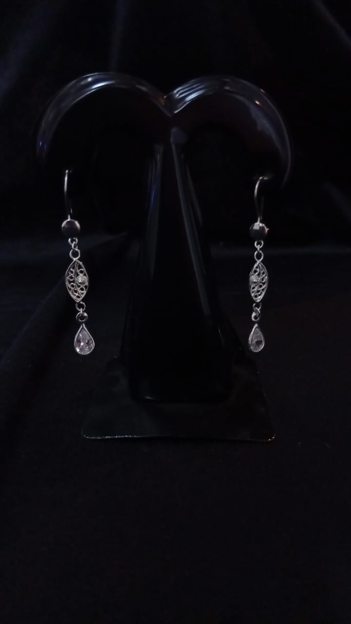 Arete largo plata .925