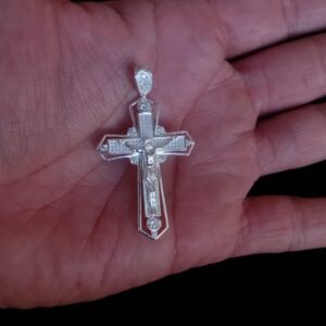 Cruz mediana plata .925