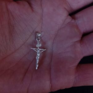 Cruz chica plata .925
