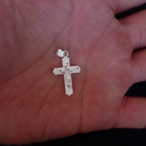 Cruz chica plata .925