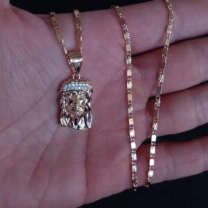 Medalla zirconia oro laminado