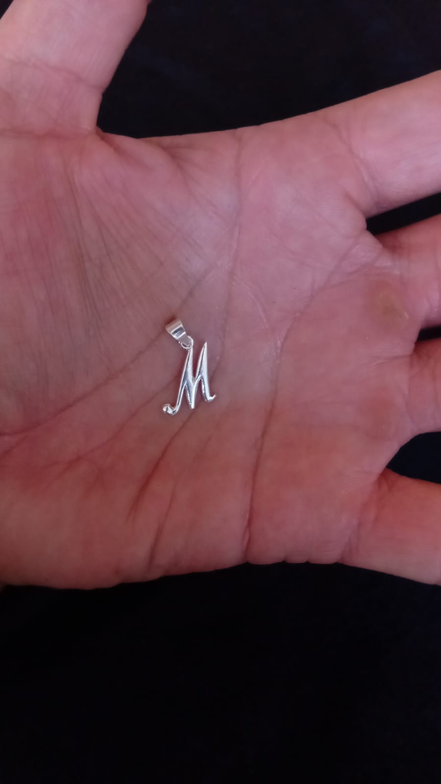 Inicial cursiva plata .925